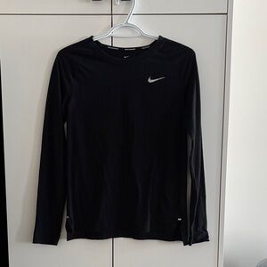 Nike Women's Black Long Sleeve Tee